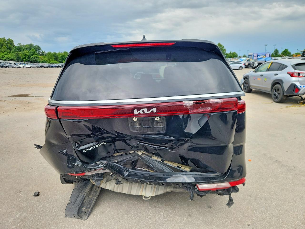 2023 KIA CARNIVAL LX, LX Seat Package