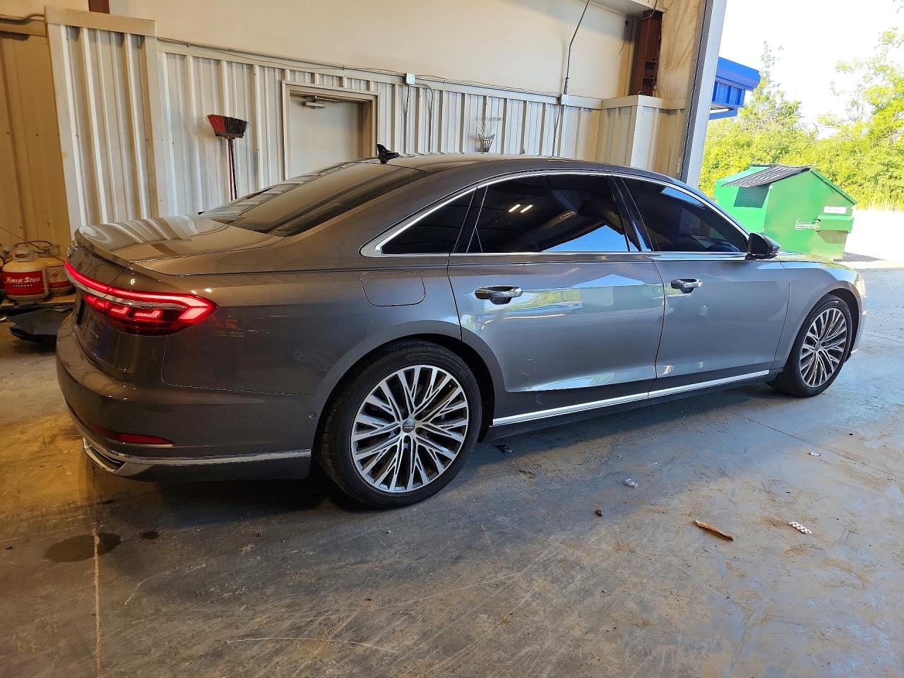 2019 AUDI A8 quattro L