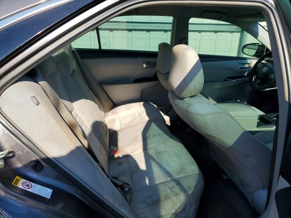 2016 TOYOTA CAMRY