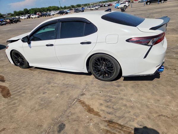 2023 TOYOTA CAMRY