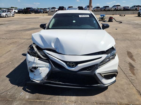 2023 TOYOTA CAMRY