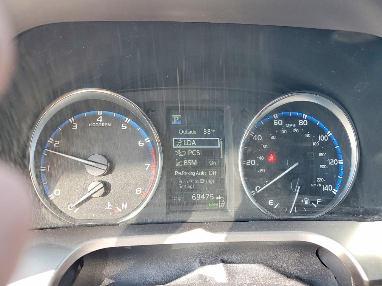 2016 TOYOTA RAV4 XLE (M Grade)