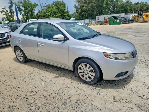 2013 KIA FORTE EX