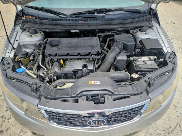 2013 KIA FORTE EX