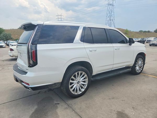 2022 CADILLAC ESCALADE Luxury