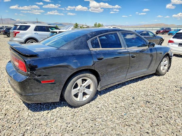 2014 DODGE CHARGER SE