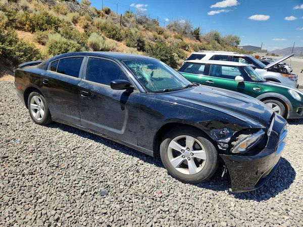 2014 DODGE CHARGER SE