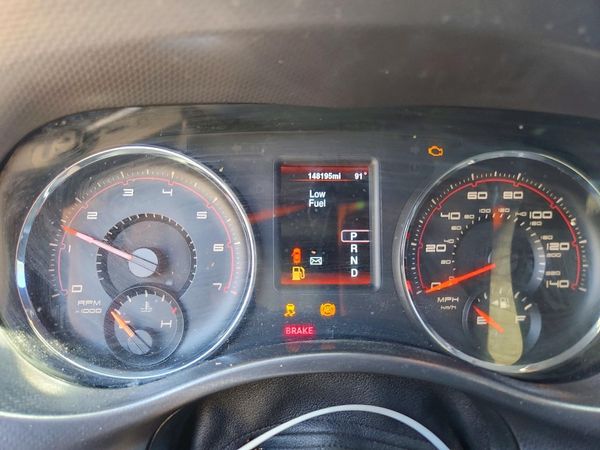 2014 DODGE CHARGER SE