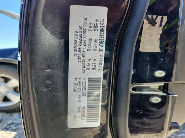 2014 DODGE CHARGER SE