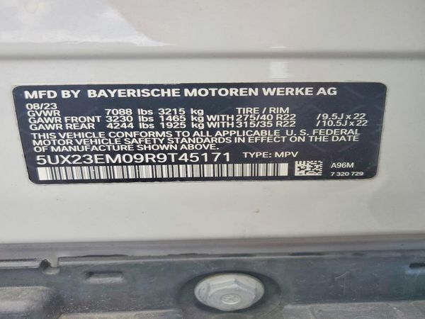 2024 BMW X7