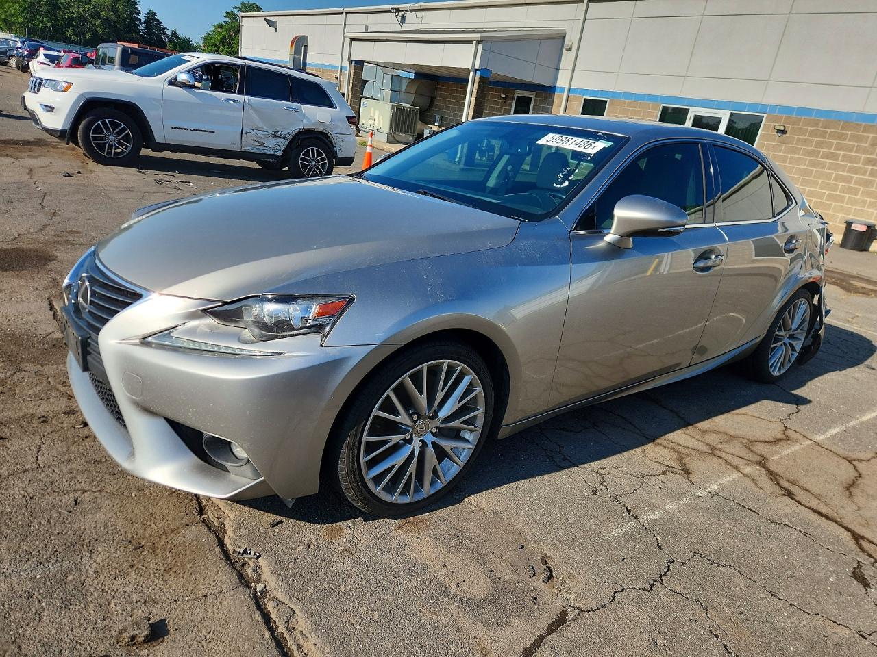 2016 LEXUS IS 300