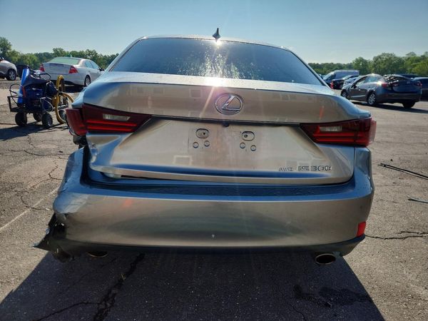 2016 LEXUS IS 300