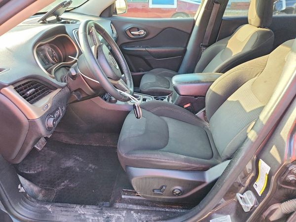 2016 JEEP CHEROKEE