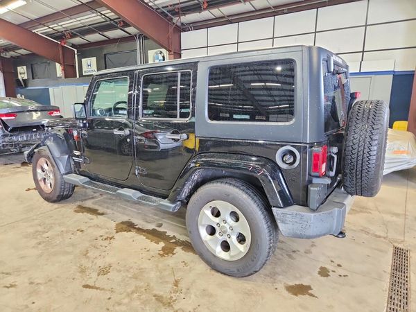 2015 JEEP WRANGLER UNLIMITED SAHARA 4X4