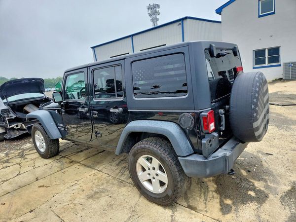 2017 JEEP WRANGLER UNLIMITED SPORT 4X4
