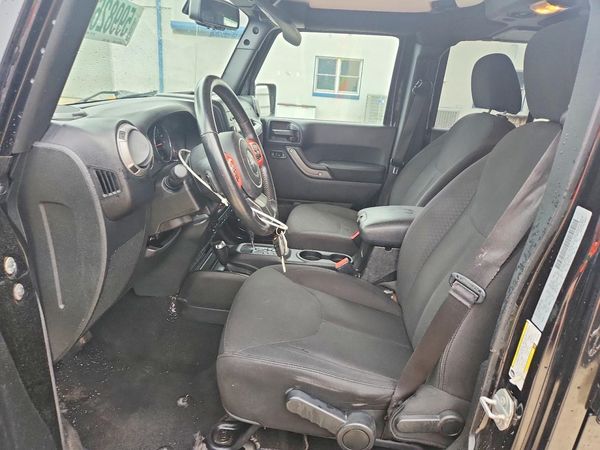 2017 JEEP WRANGLER UNLIMITED SPORT 4X4