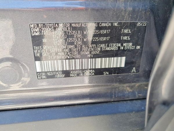 2023 TOYOTA RAV4 XLE