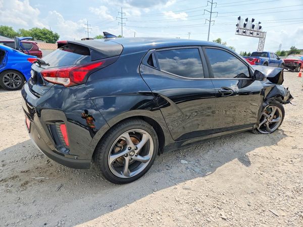 2019 HYUNDAI VELOSTER 2.0L and 2.0L Premium