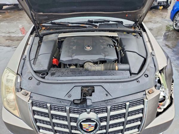 2012 CADILLAC CTS Luxury