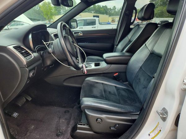 2018 JEEP GRAND CHEROKEE LAREDO 4X2
