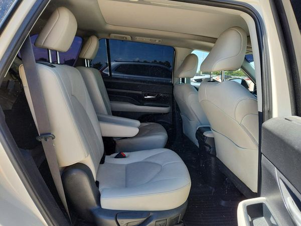 2024 TOYOTA GRAND HIGHLANDER