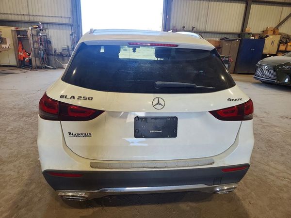 2021 MERCEDES-BENZ GLA GLA250-4M