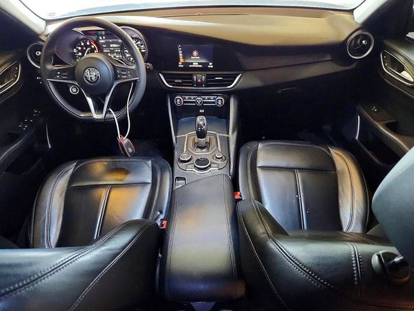2019 ALFA ROMEO GIULIA RWD