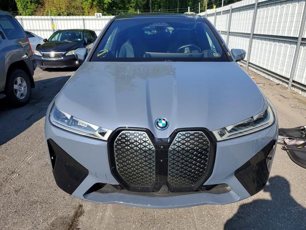 2024 BMW IX xDrive50