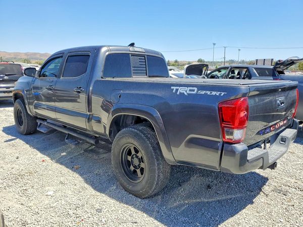 2016 TOYOTA TACOMA