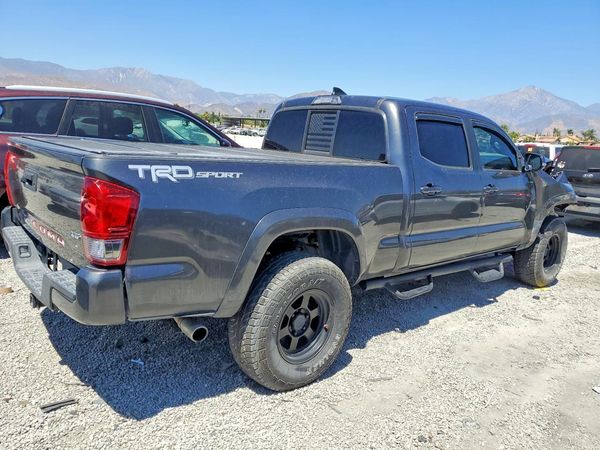 2016 TOYOTA TACOMA