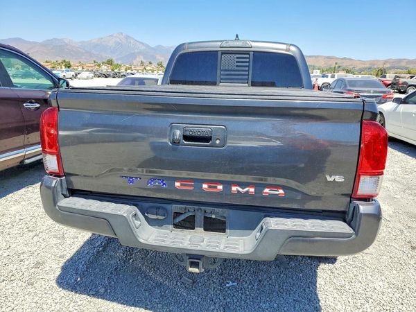 2016 TOYOTA TACOMA