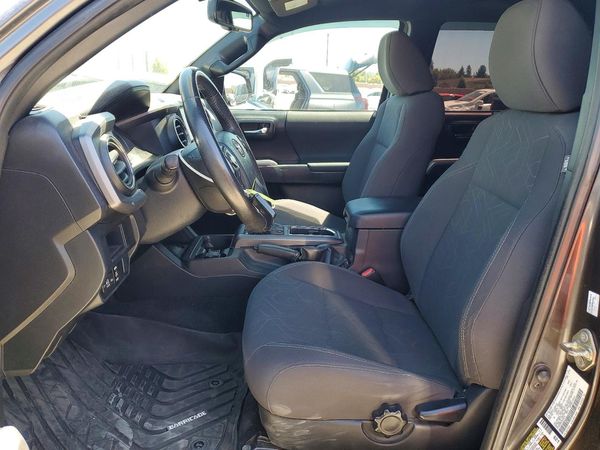 2016 TOYOTA TACOMA