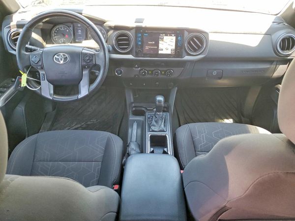 2016 TOYOTA TACOMA