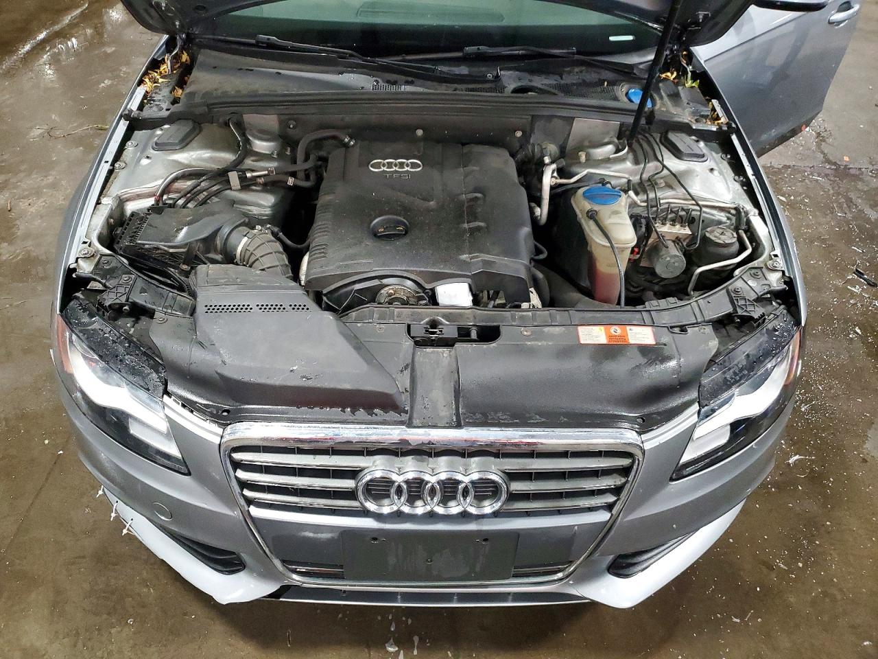 2010 AUDI A4 quattro Premium Plus