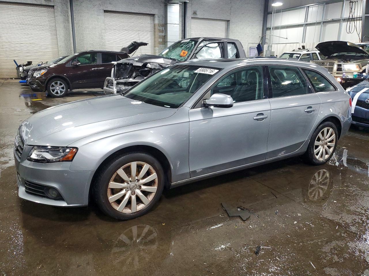 2010 AUDI A4 quattro Premium Plus