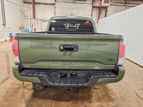 2021 TOYOTA TACOMA SR5