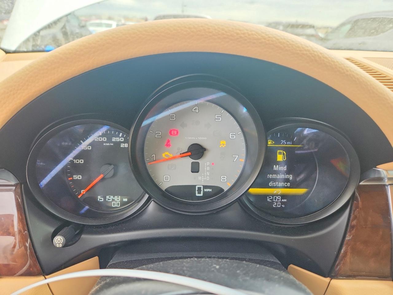 2015 PORSCHE MACAN