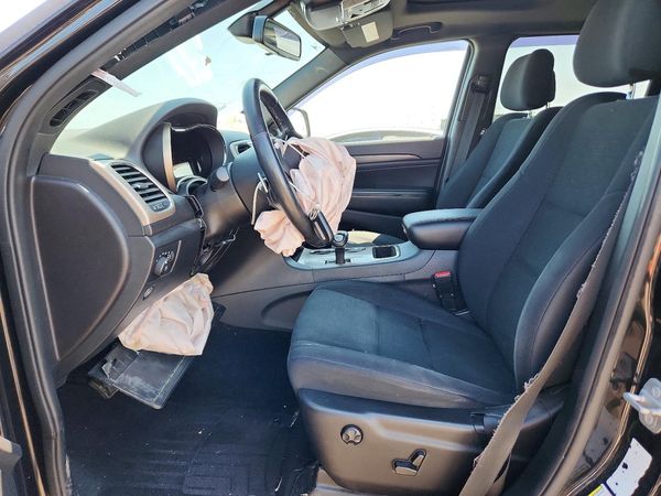 2015 JEEP GRAND CHEROKEE LAREDO 4X4