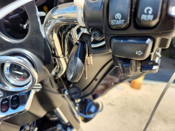2013 HARLEY-DAVIDSON FLHTCU