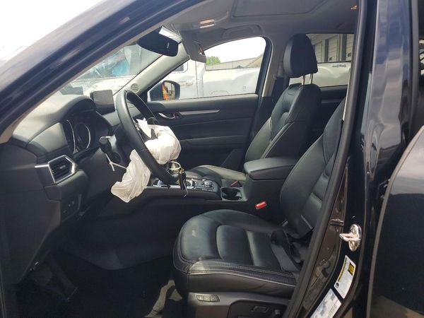 2025 MAZDA CX-5 Preferred — DENT