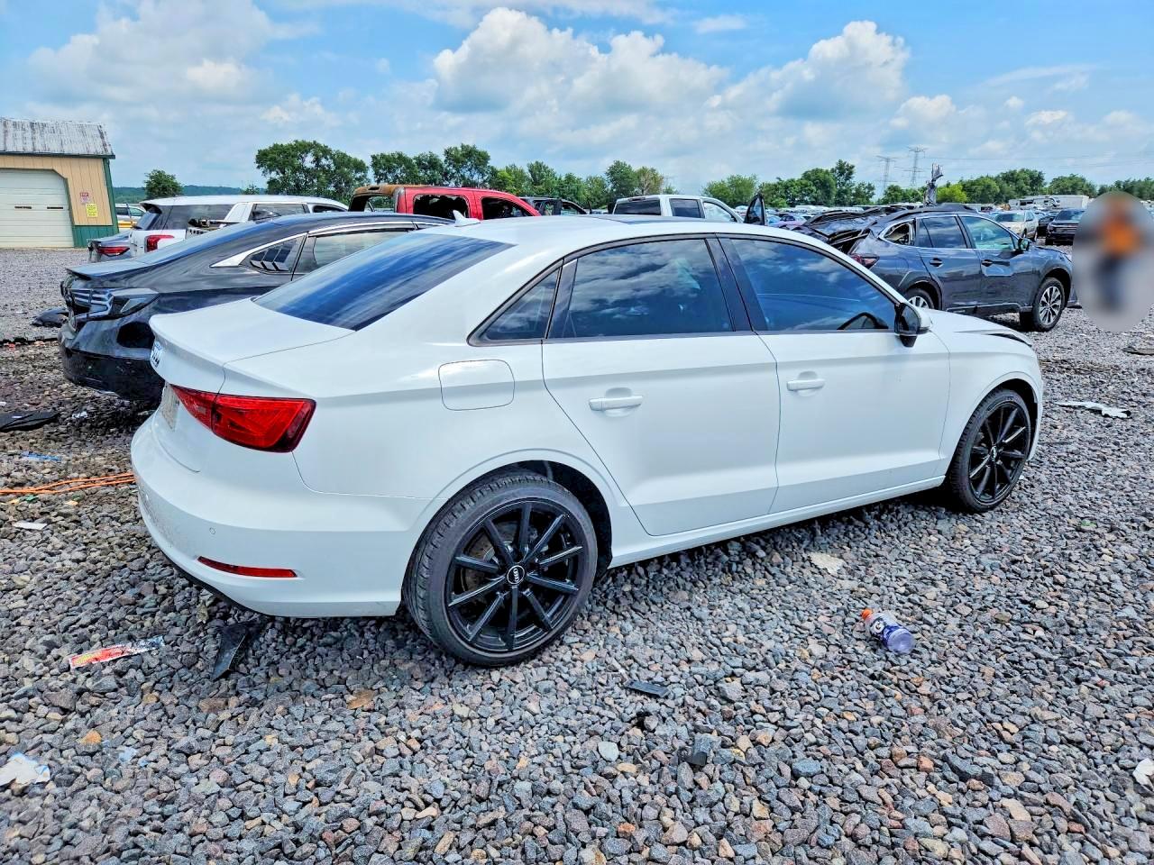 2016 AUDI A3