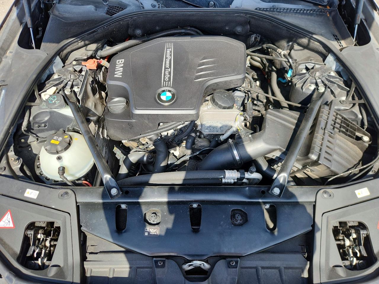 2016 BMW 528
