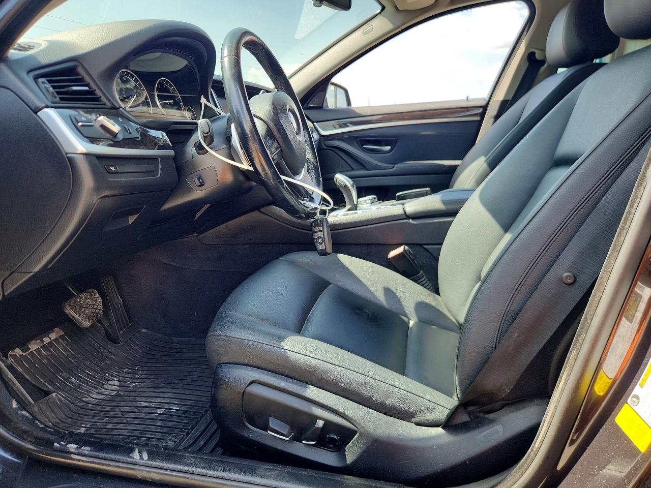 2016 BMW 528