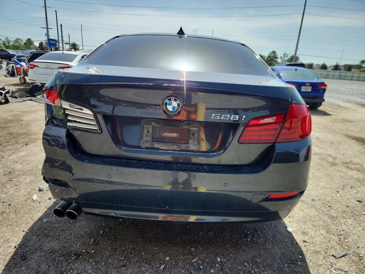 2016 BMW 528