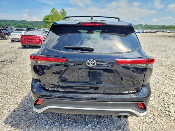 2023 TOYOTA HIGHLANDER