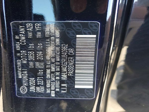 2024 HYUNDAI ELANTRA SEL