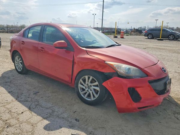 2013 MAZDA 3 Touring/GS
