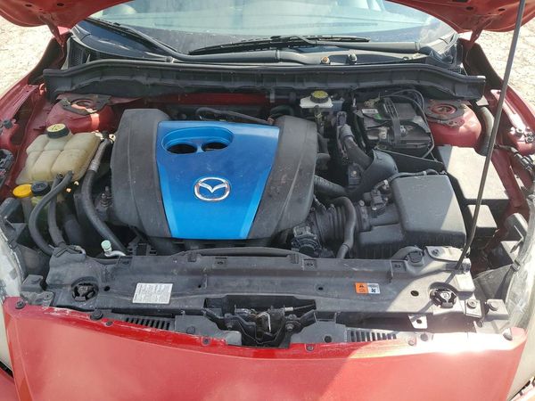 2013 MAZDA 3 Touring/GS