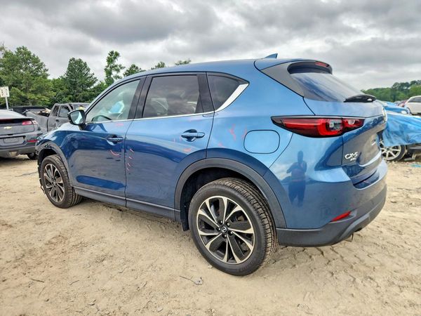 2022 MAZDA CX-5 Premium Package