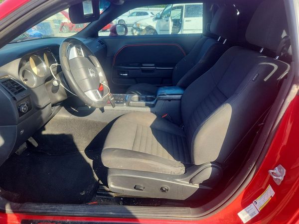 2013 DODGE CHALLENGER Base